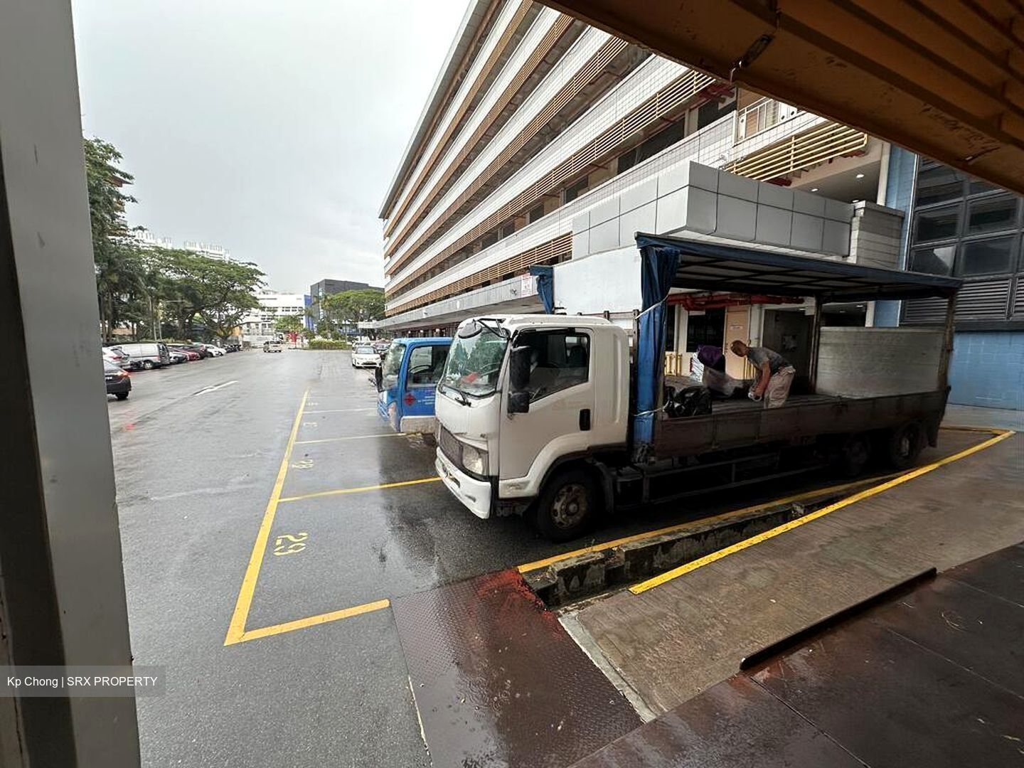 Kallang Place (D12), Factory #455311401